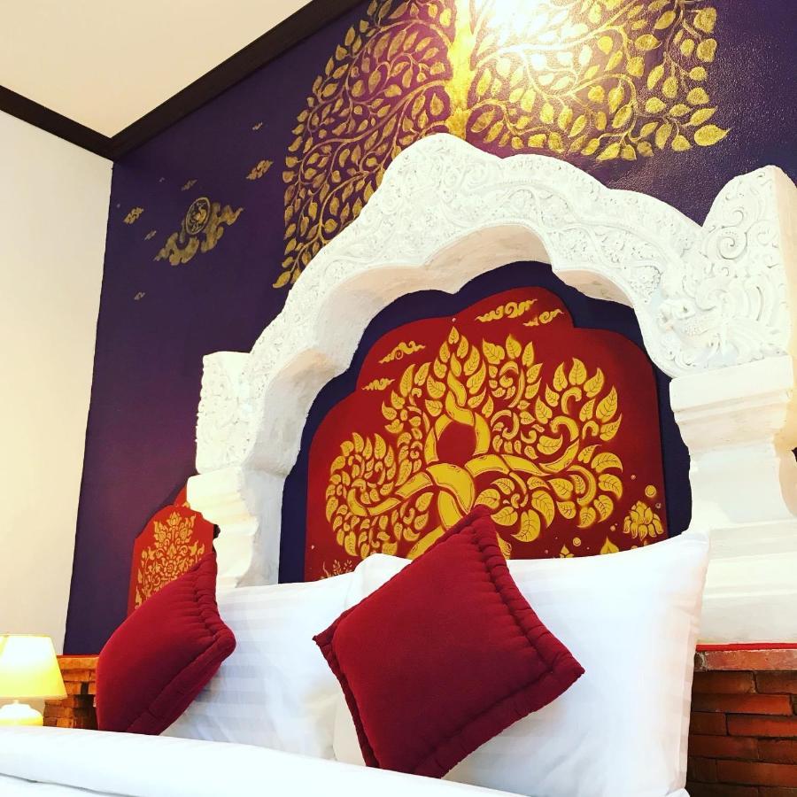Phiphu Art And Gallery Boutique Sukhothai Buitenkant foto